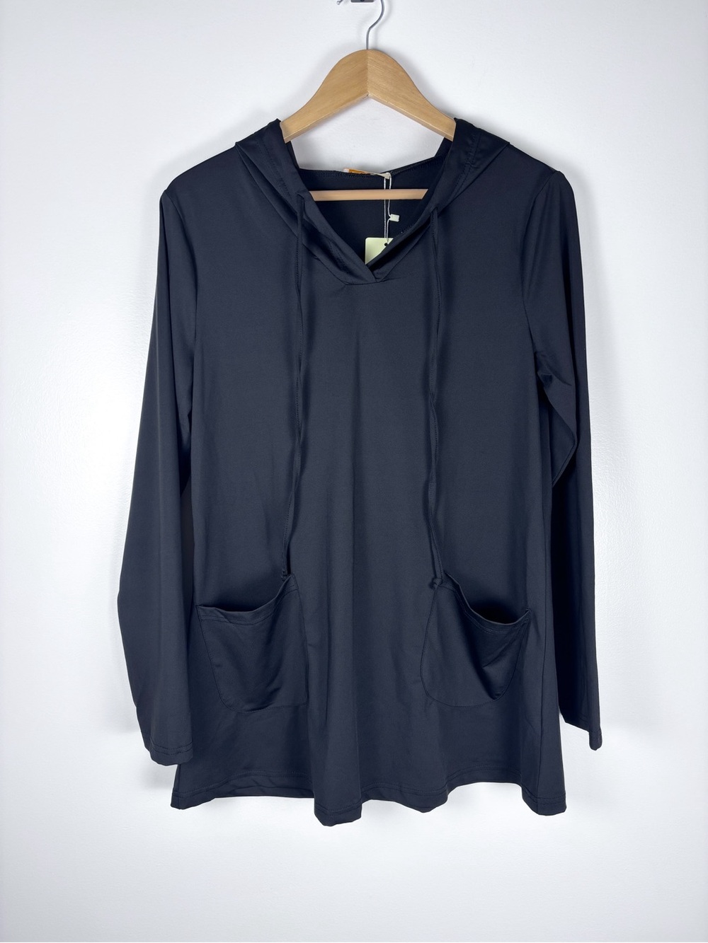 Baikea Black Athletic Running Athleisure Pullover Tunic Hoodie w/ Pockets M NWT